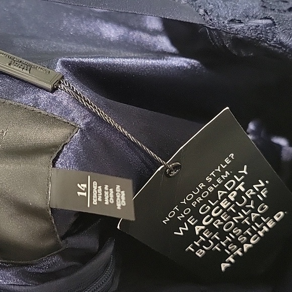 WHBM Lace Midi |Officer Blue (Navy) |  Size 14  👗 - Picture 15 of 16